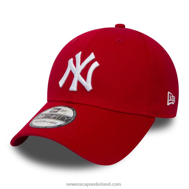 New Era New York Yankees Essential Red 39Thirty cap 0J2842197